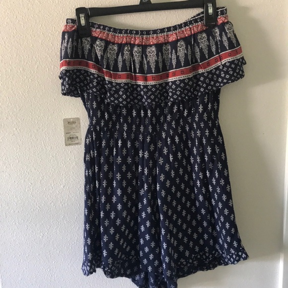 Strapless Ruffle Romper - Picture 4 of 5